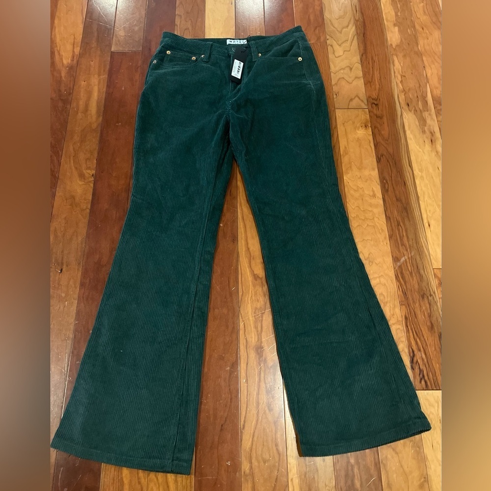 Motel NWT Corduroy Pants Size Medium Bootleg Flare Christmas Party Boho